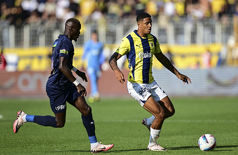 FENERBAHÇE HABERLERİ | Oosterwolde’yi Twente maçında izleyecekler! Öncesinde telefonda görüşüldü