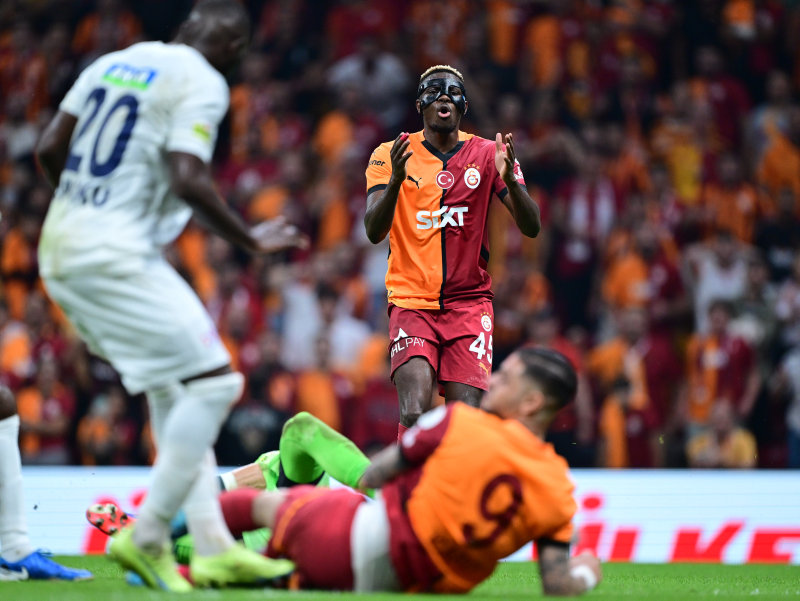 GALATASARAY HABERİ - Kasımpaşa maçında korkuttu! Osimhen’in dönüş tarihi belli oldu