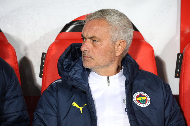 FENERBAHÇE HABERLERİ | Avrupa Ligi’nde Jose Mourinho etkisi! Son mağlubiyetini aldığında...