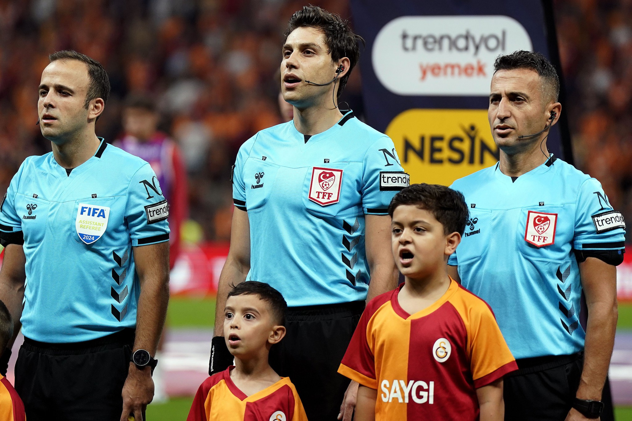 GALATASARAY HABERİ: Mertens atılmalı mıydı? Eski hakemler yorumladı!