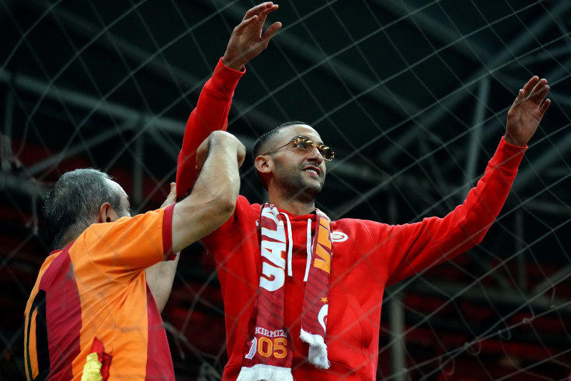 Gidecek mi, kalacak mı? Galatasaray’dan Hakim Ziyech kararı!