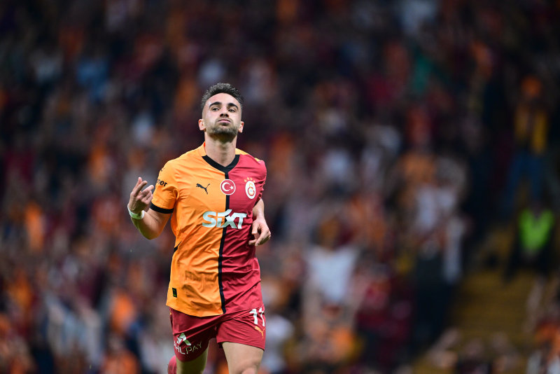 Performansıyla yönetimin gözüne girdi! Galatasaray’da o yıldızla 4 yıllık sözleşme