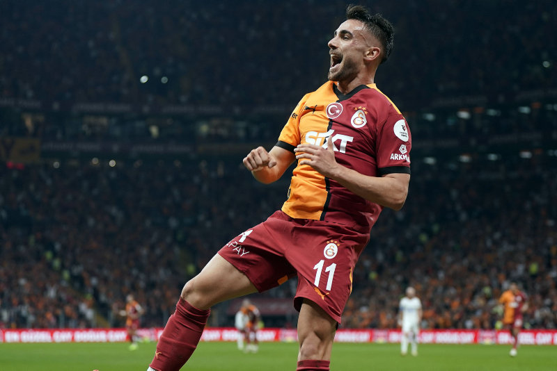 Performansıyla yönetimin gözüne girdi! Galatasaray’da o yıldızla 4 yıllık sözleşme