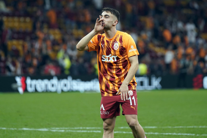 Performansıyla yönetimin gözüne girdi! Galatasaray’da o yıldızla 4 yıllık sözleşme