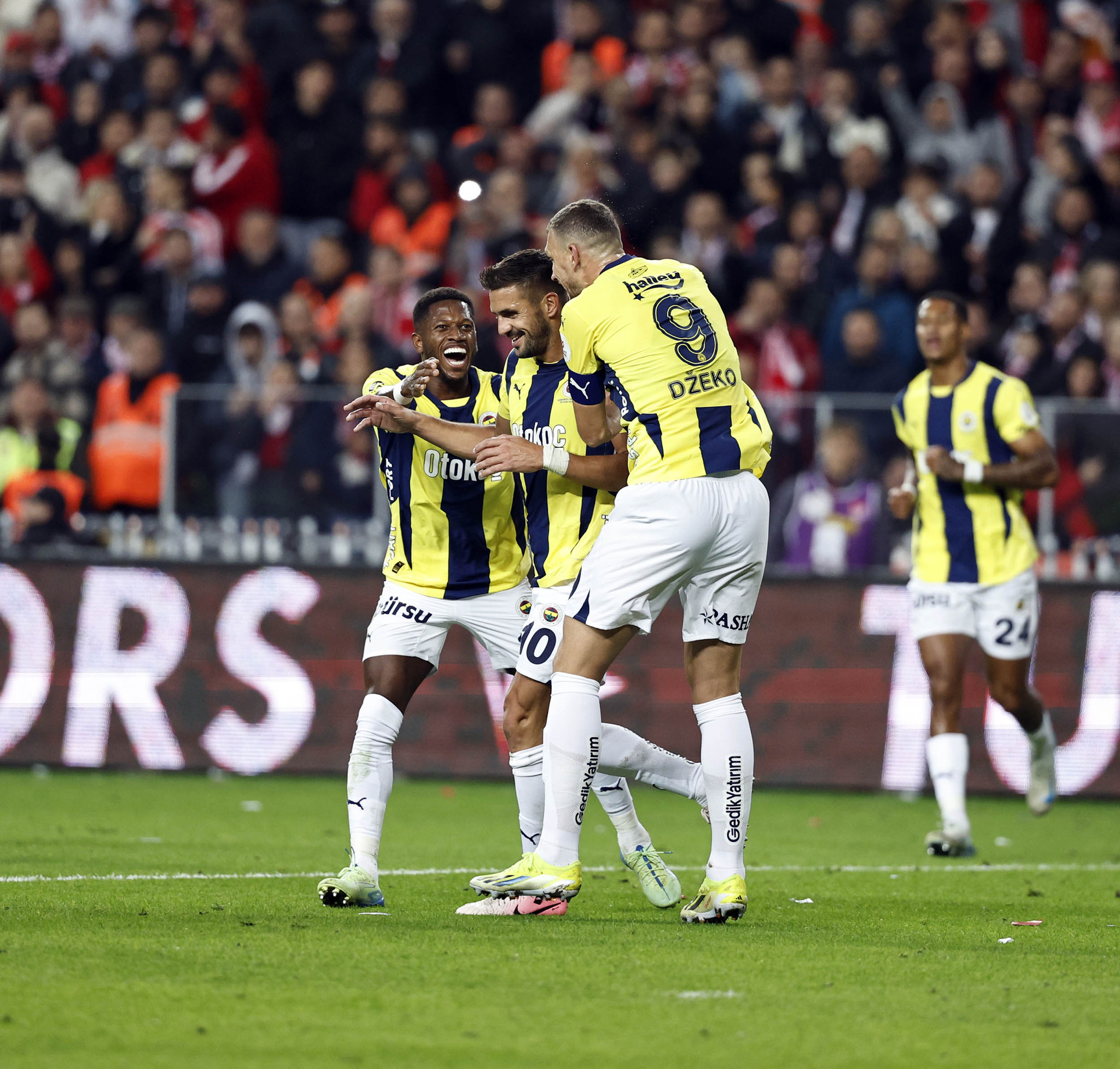 Samsunspor - Fenerbahçe maçını spor yazarları değerlendirdi!