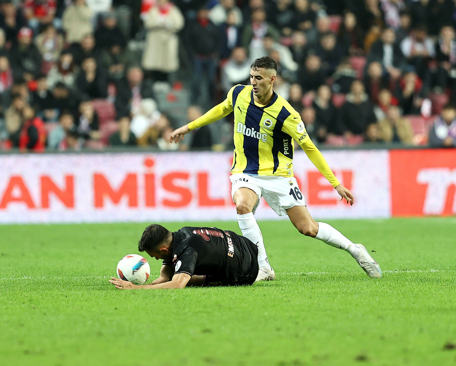 FENERBAHÇE HABERİ - Jose Mourinho’nun hataları saymakla bitmedi! Samsunspor maçında...