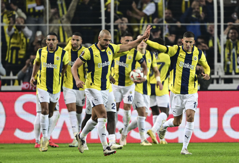 FENERBAHÇE HABERLERİ | Osayi-Samuel’in pozisyonunda penaltı var mı? Ahmet Çakar değerlendirdi!