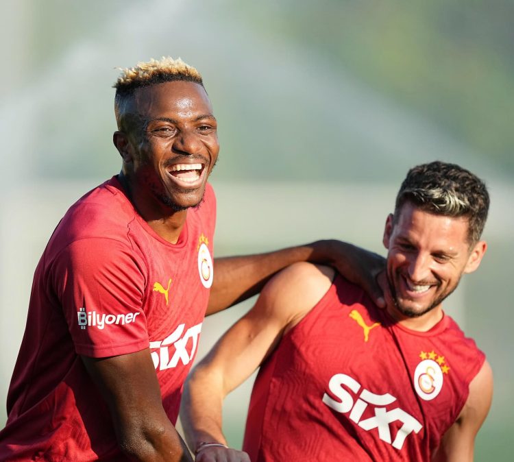 Galatasaray’da şaşırtan tesadüf! Osimhen ve Mertens...