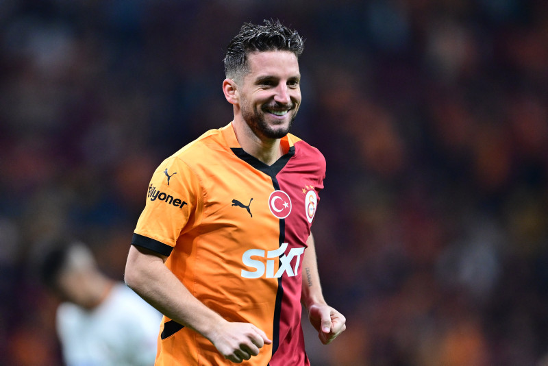 Galatasaray’da şaşırtan tesadüf! Osimhen ve Mertens...