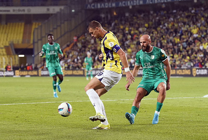 Spor yazarları Fenerbahçe - Bodrumspor maçını değerlendirdi! Yıldız isme övgü