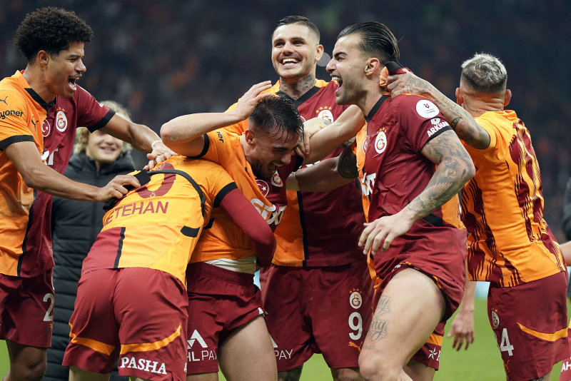 TRANSFER HABERİ: Galatasaray’da ayrılık gerçekleşiyor! İşte yeni adresi