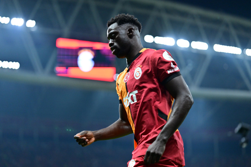 Davinson Sanchez’e Avrupa’dan yakın takip! İşte Galatasaray’ın bonservis beklentisi