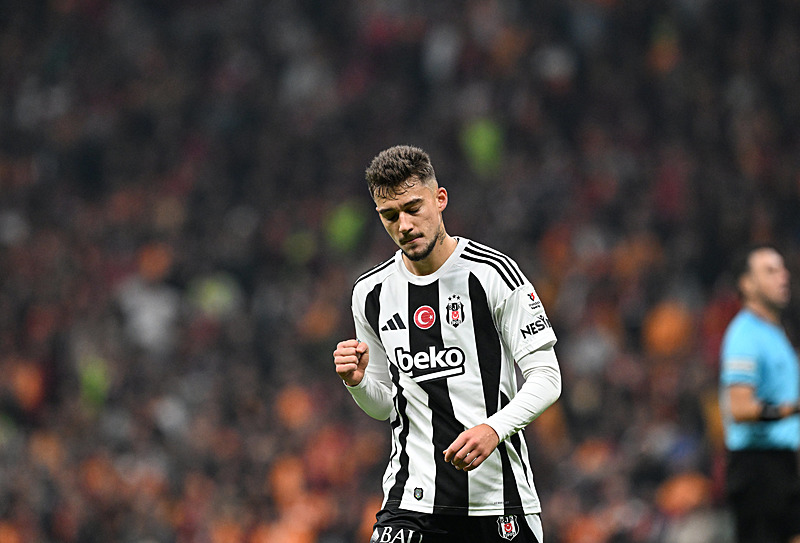 Şampiyonluk yüzdeleri açıklandı! Beşiktaş, Fenerbahçe, Galatasaray ve Trabzonspor...