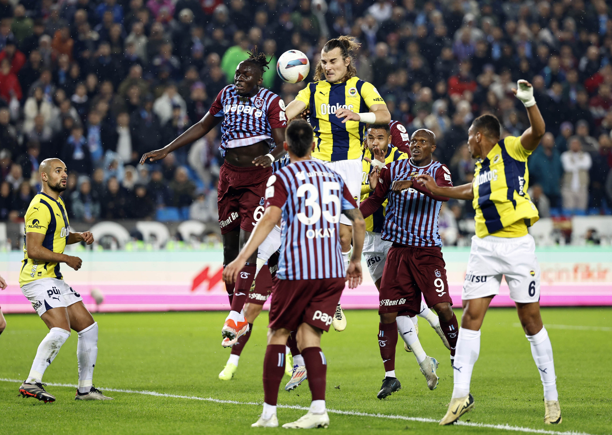 Spor yazarları Trabzonspor - Fenerbahçe maçını yorumladı!