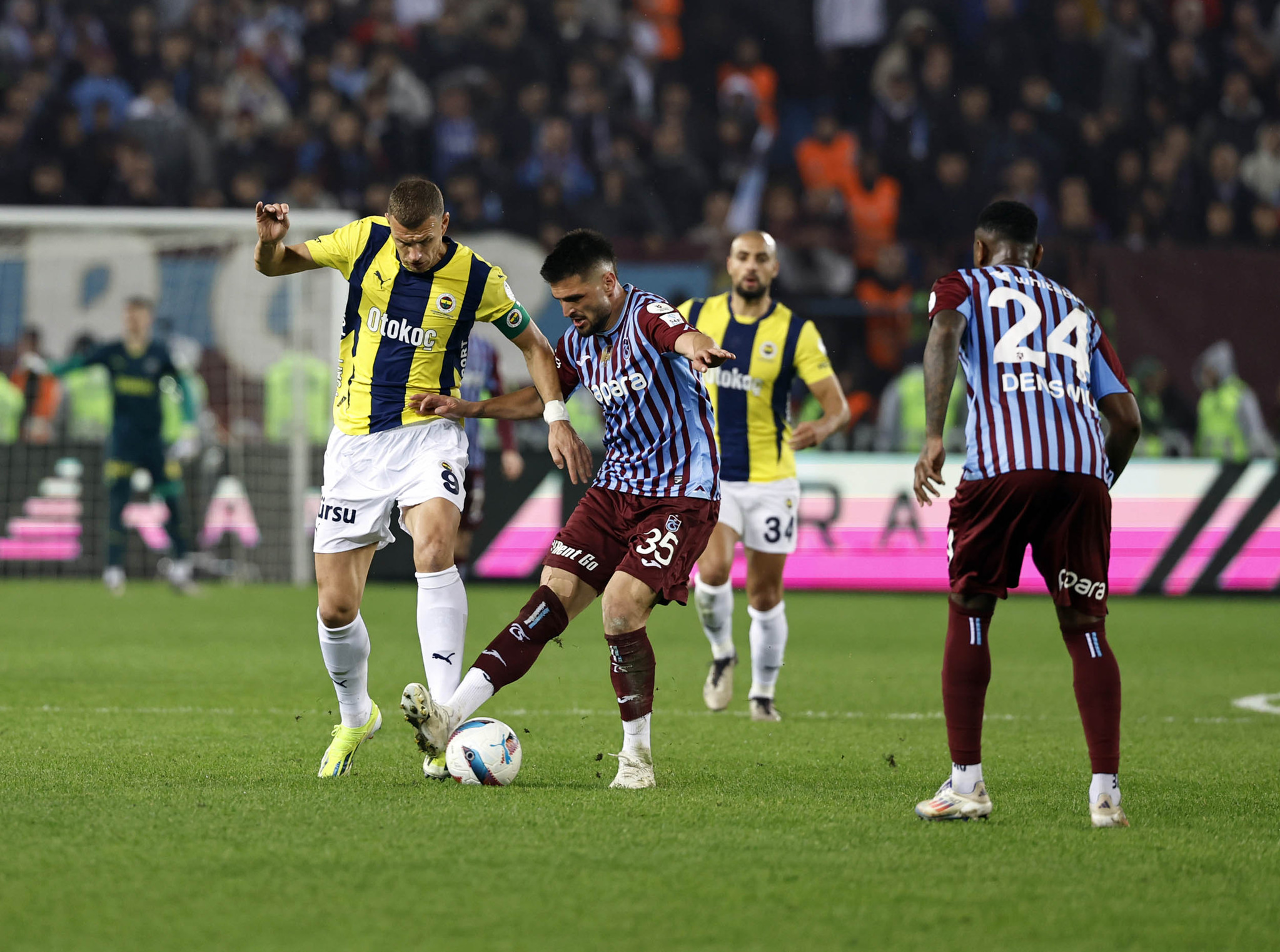 Spor yazarları Trabzonspor - Fenerbahçe maçını yorumladı!