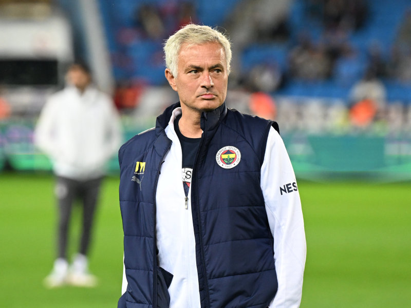 Fenerbahçe Teknik Direktörü Jose Mourinho’ya flaş sözler: Kötü davranışları...