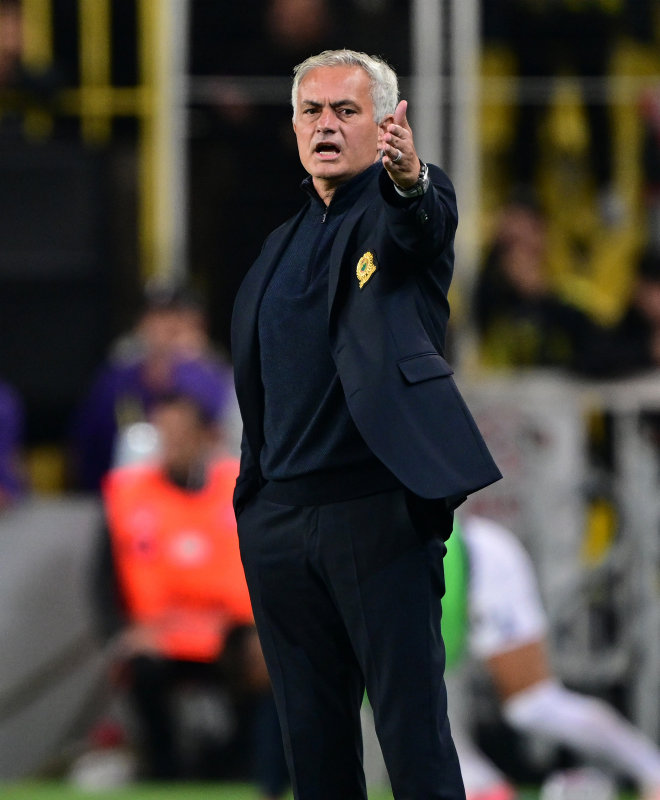 Fenerbahçe’de Mourinho depremi! İngilizler gitmek istediği takımı açıkladı