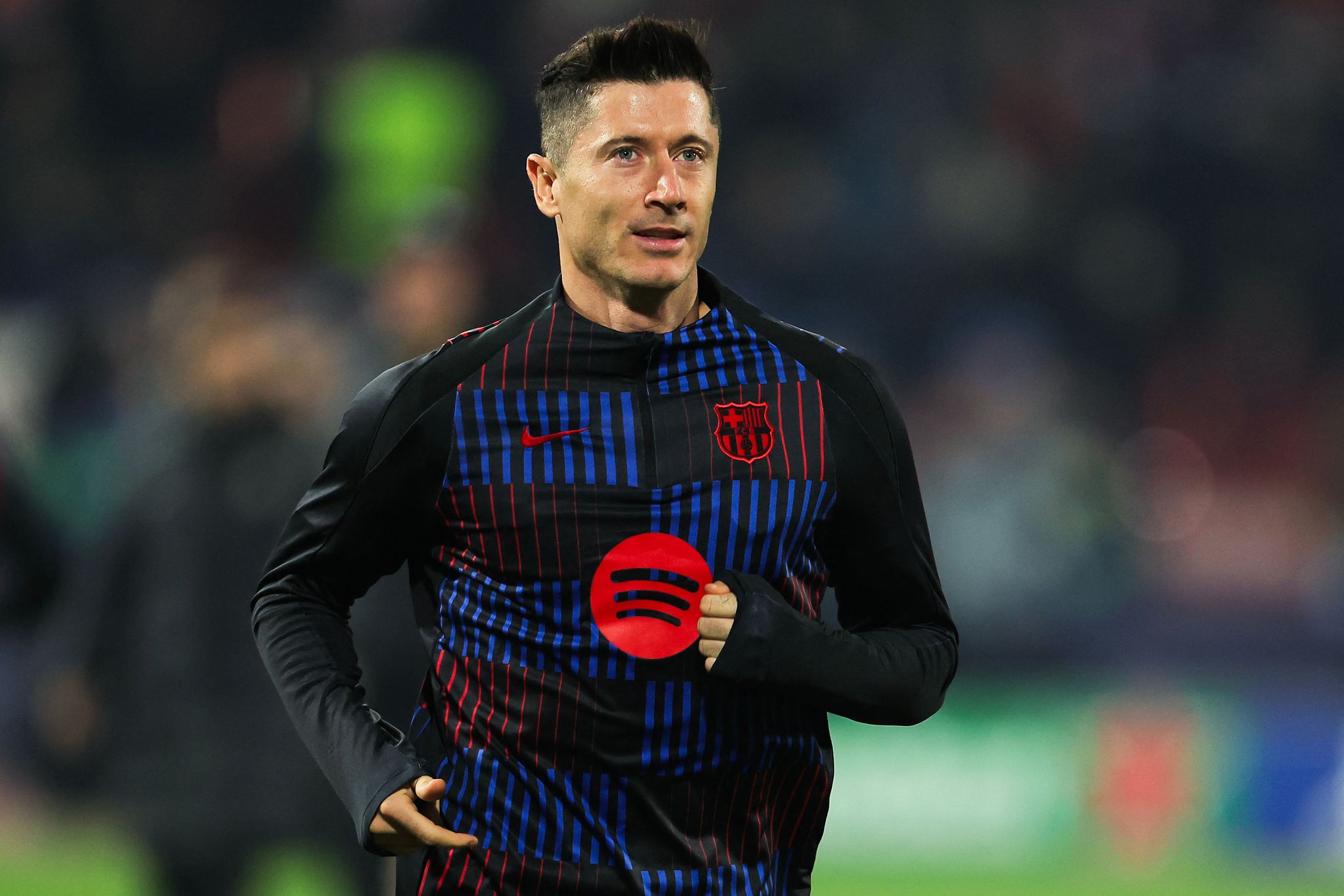 TRANSFER HABERİ: Süper Lig devi yine büyük oynuyor! Robert Lewandowski harekatı