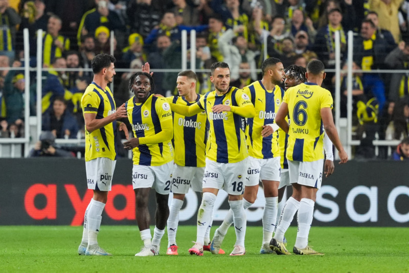 FENERBAHÇE HABERİ  | Bunu kimse beklemiyordu! Eski halini mumla aratıyor