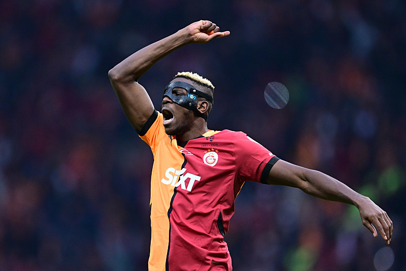 TRANSFER HABERİ: Galatasaray’dan Osimhen operasyonu! Napoli indirim yaptı