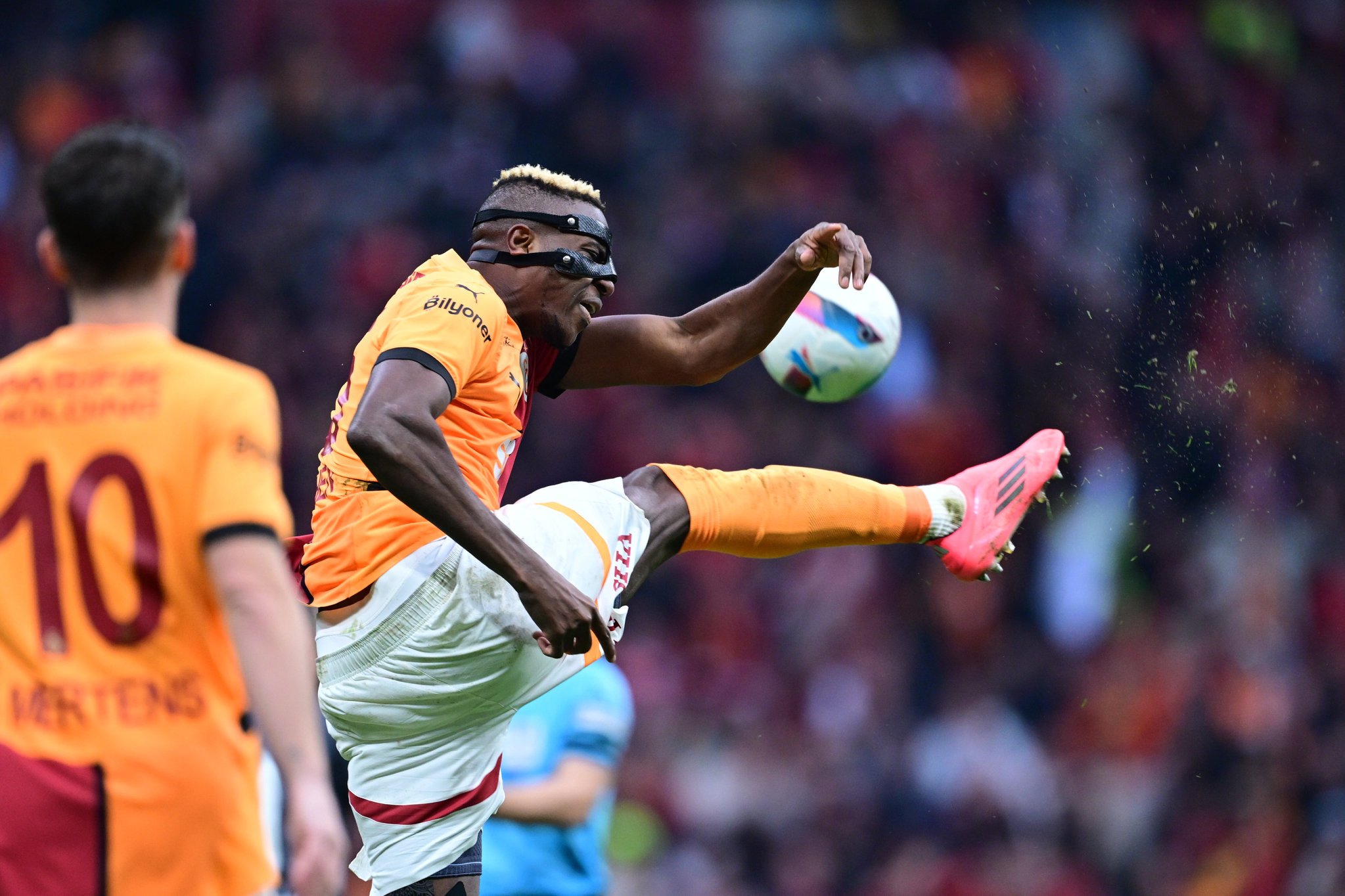 Victor Osimhen’de Galatasaray’ın korktuğu başına geldi!