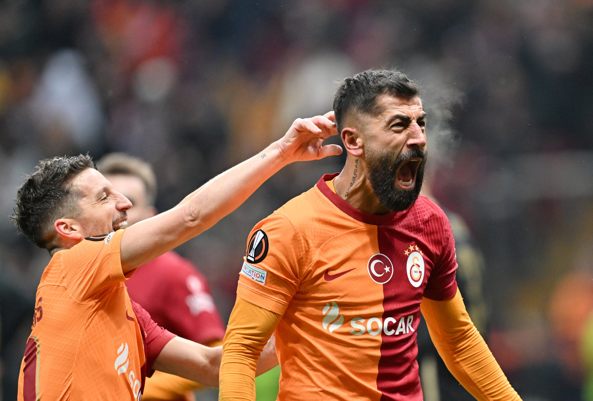 Galatasaray’da flaş ayrılık! İşte sürpriz talipleri