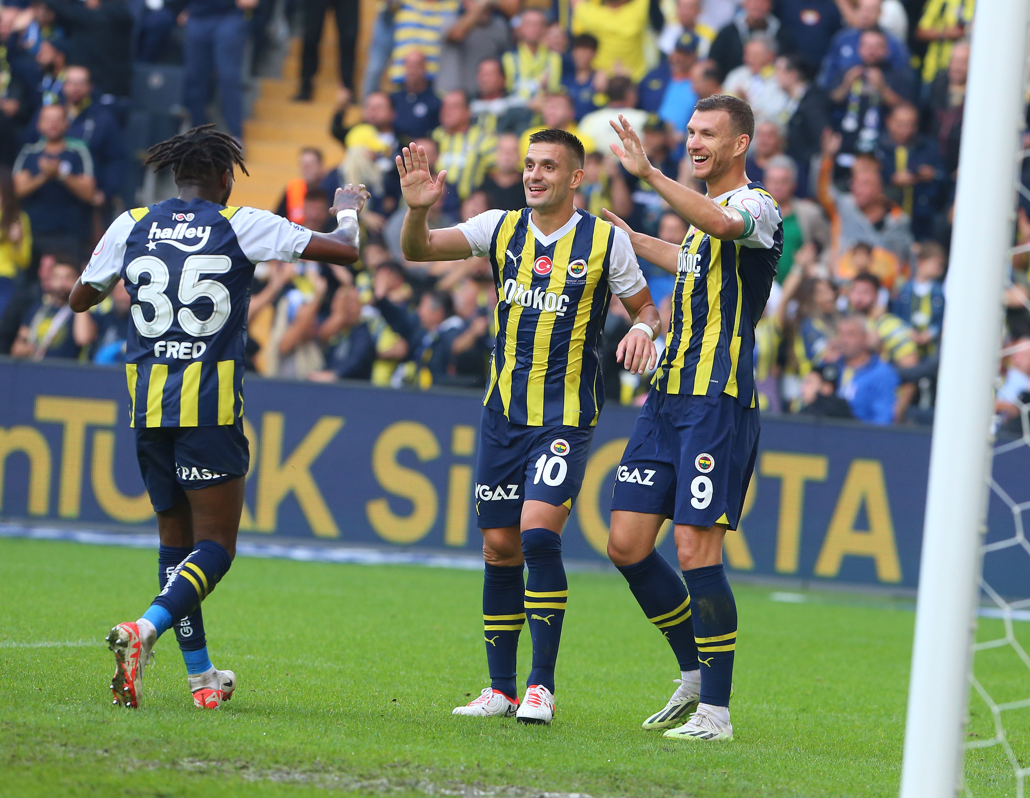 Fenerbahçe’den iç transfer hamlesi! 1 ayrılık 1 imza