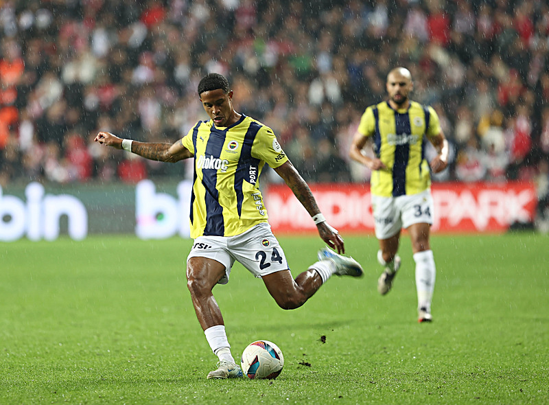 Fenerbahçe’ye Mozambikli sol bek! Aranan oyuncu bulundu