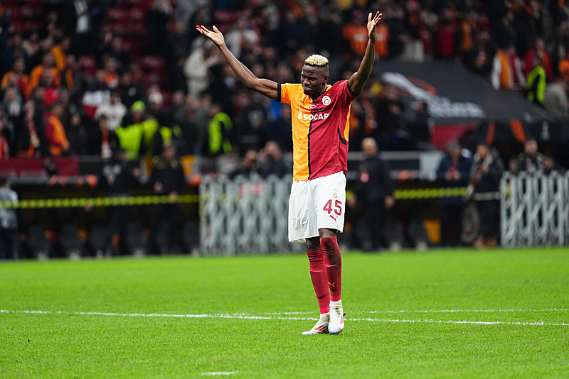 TRANSFER HABERİ: Galatasaray Osimhen’in bonservisini alıyor! O plan ortaya çıktı