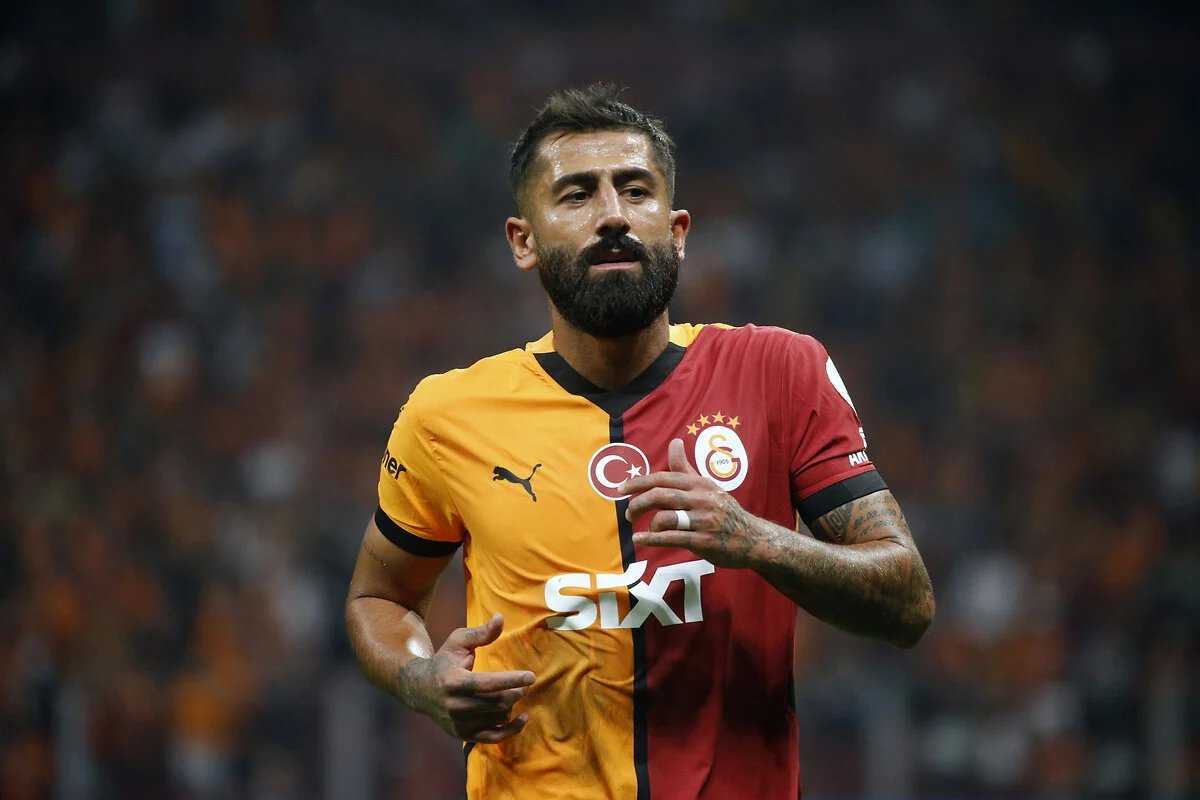 TRANSFER HABERİ | Galatasaray’dan Trabzonspor’a flaş teklif! O oyuncu için takas+para