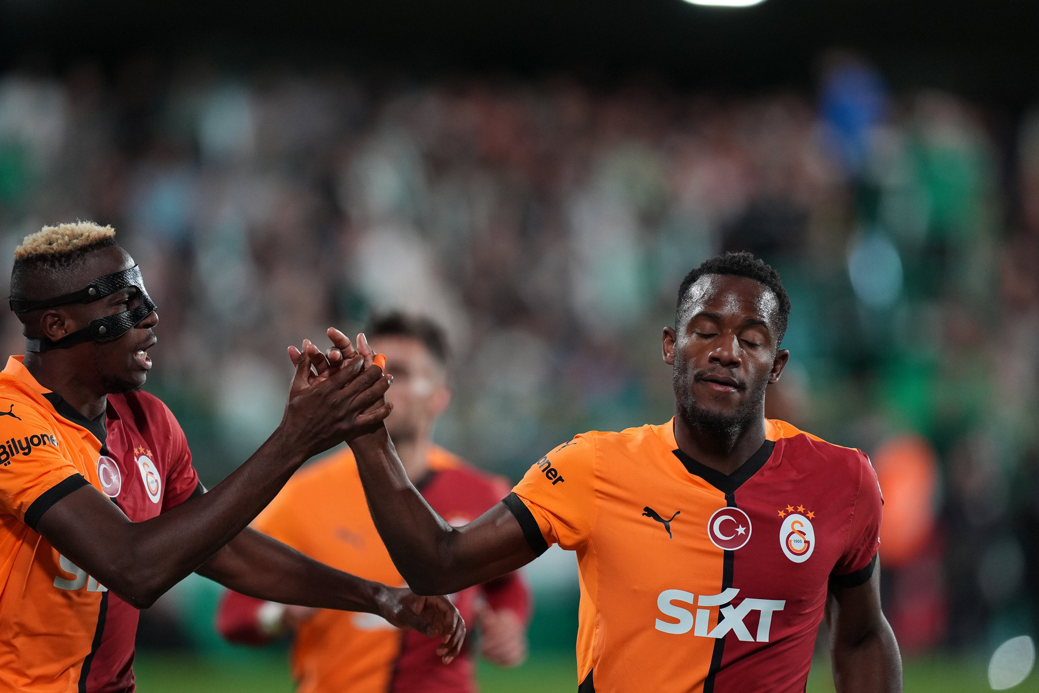 GALATASARAY HABERLERİ | Michy Batshuayi’den çok konuşulacak Vitor Osimhen açıklaması! Teknik olarak daha iyiyim