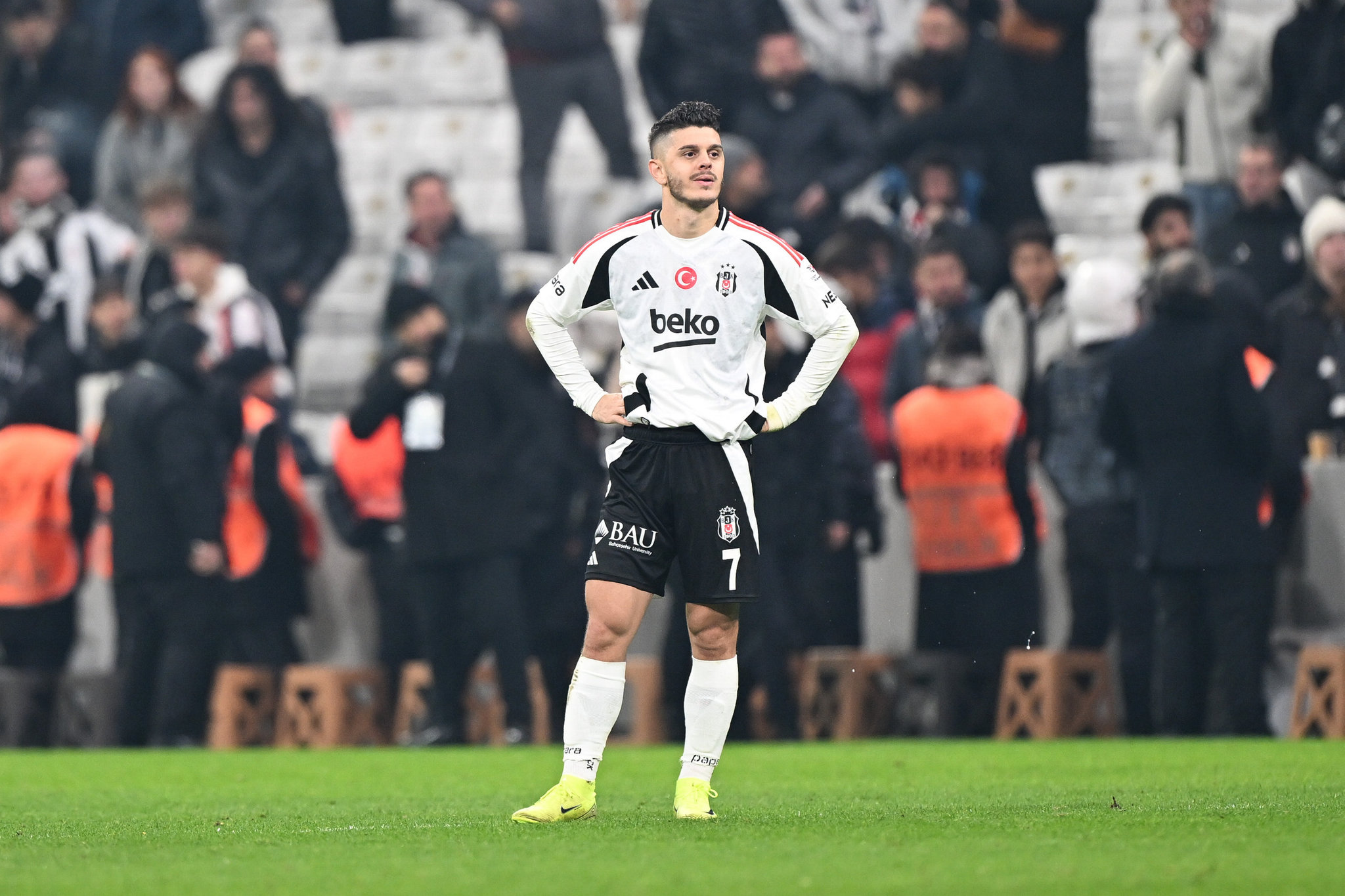 Beşiktaş - Göztepe maçını spor yazarları değerlendirdi