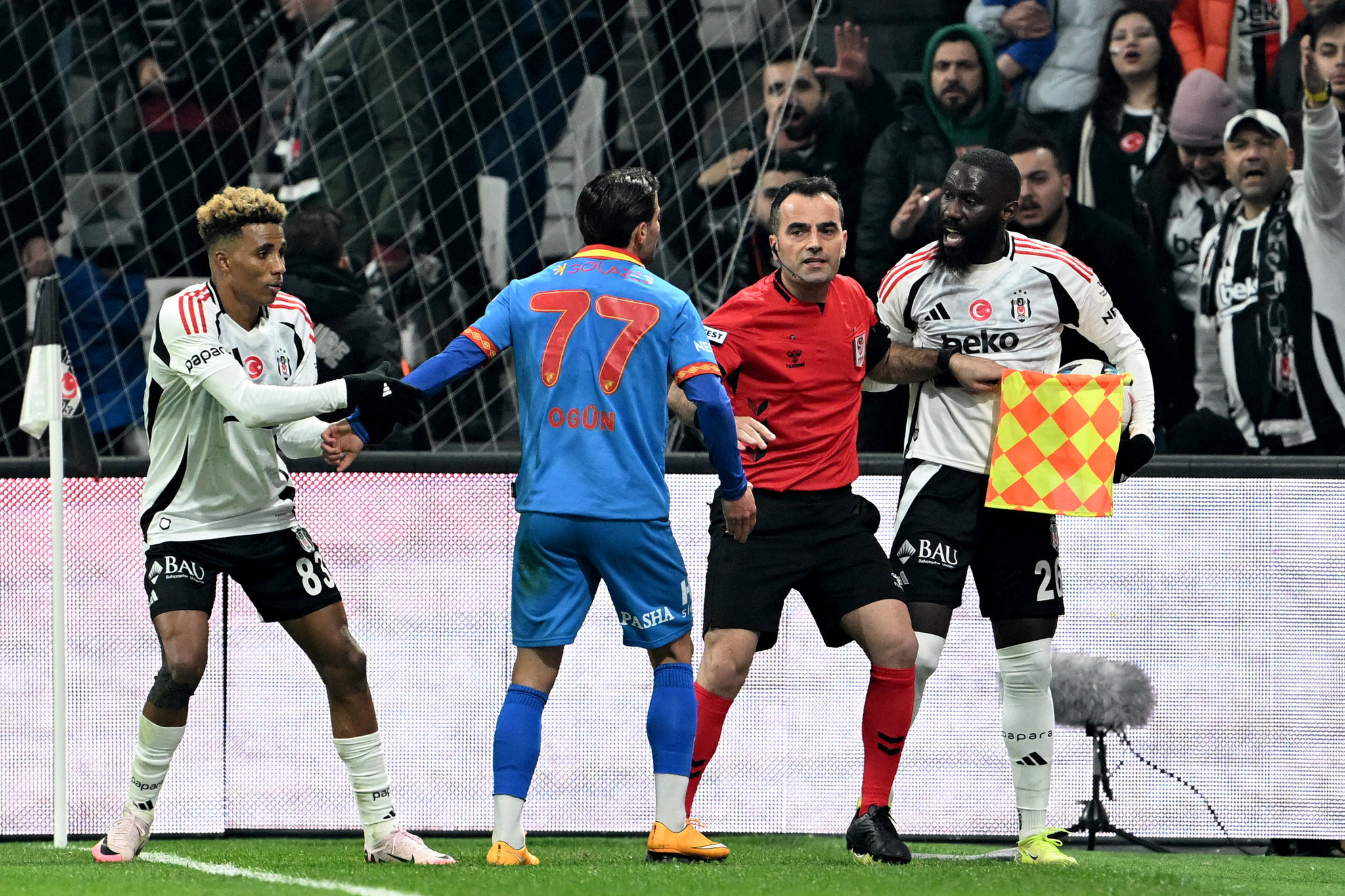 Beşiktaş - Göztepe maçını spor yazarları değerlendirdi