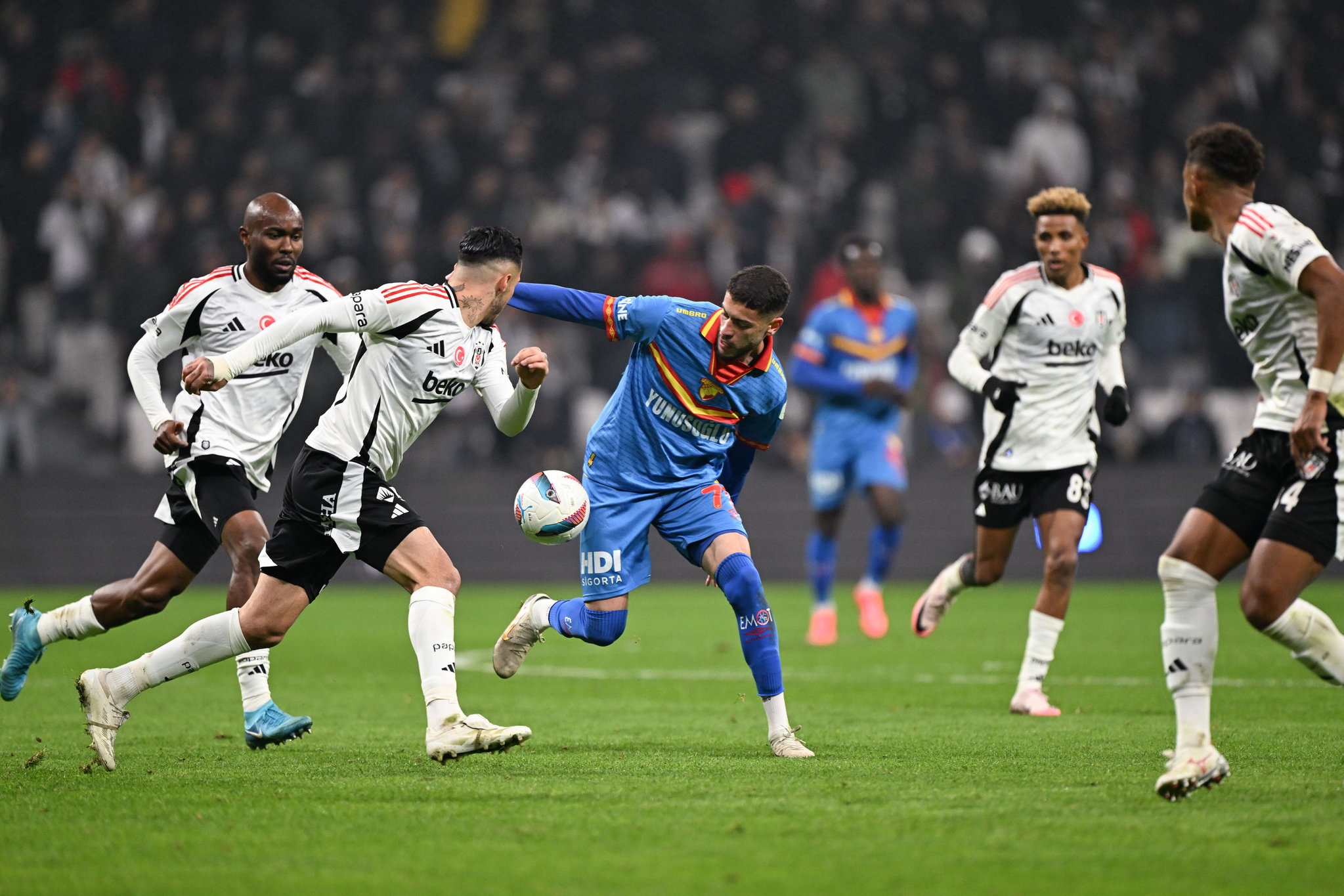 Beşiktaş - Göztepe maçını spor yazarları değerlendirdi