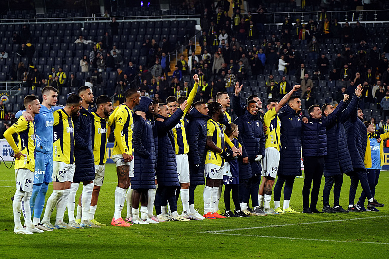 FENERBAHÇE HABERLERİ: Jose Mourinho’dan Samet Akaydın kararı!