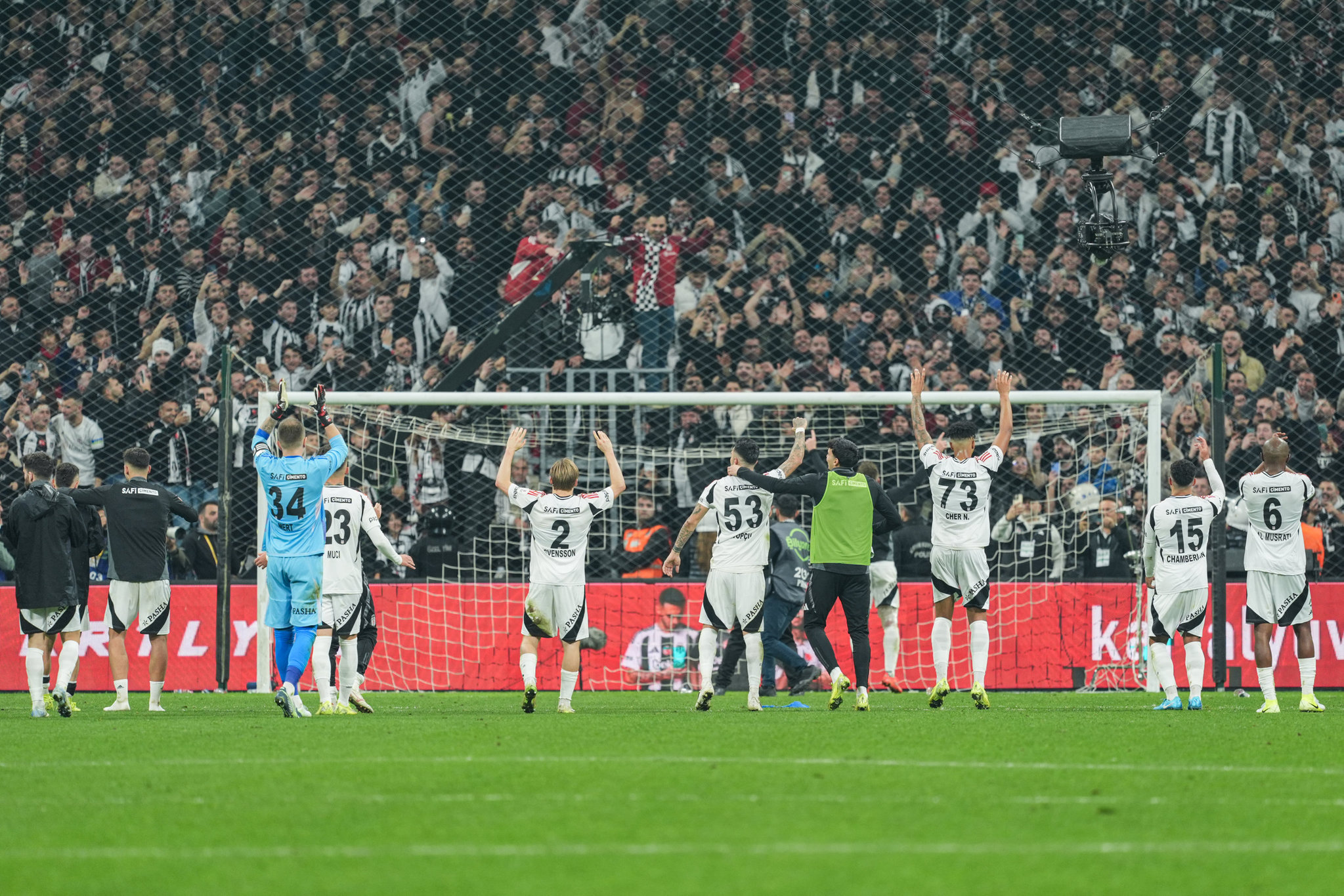 Spor yazarları Beşiktaş - Fenerbahçe maçını yorumladı!