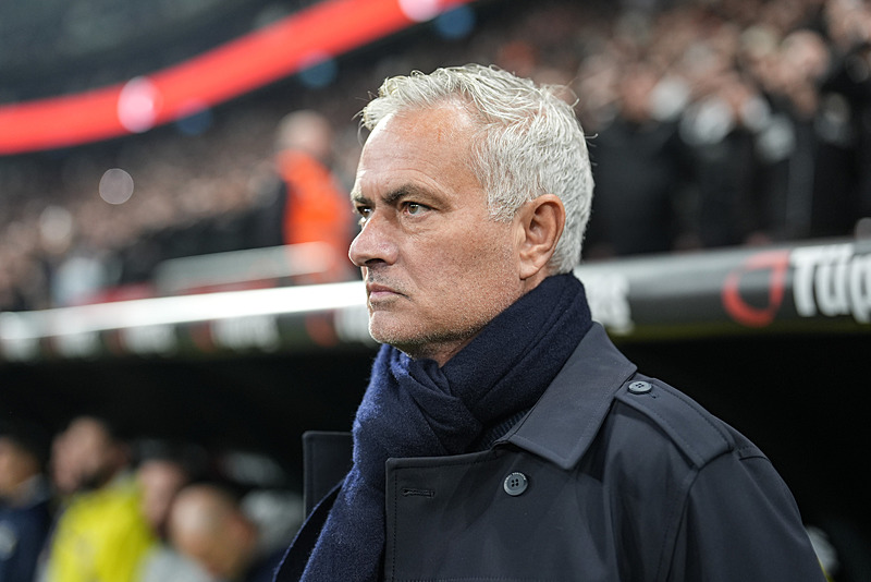 Fenerbahçe’de Jose Mourinho’yu üzen istatistik! Çare bulamadı