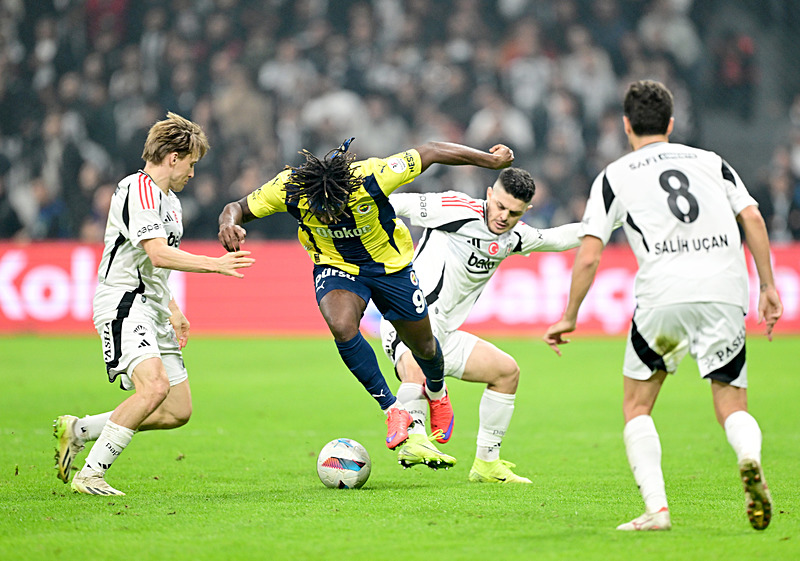 FENERBAHÇE HABERLERİ | Jose Mourinho’ya derbiyi kaybettiren 5 hata!