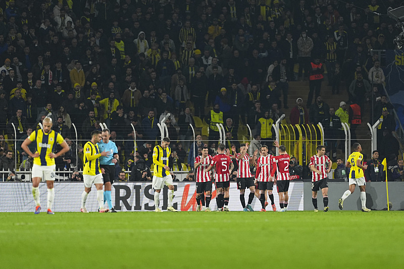 Fenerbahçe evinde yıkıldı! İşte UEFA Avrupa Ligi’nde güncel puan durumu