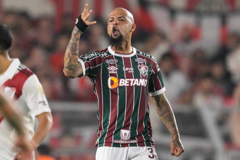 Felipe Melo’dan Galatasaray’a flaş transfer önerisi!