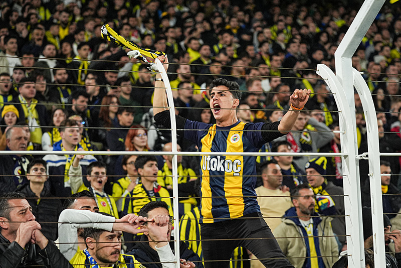 Fenerbahçe’den radikal kararlar! Yönetim harekete geçti