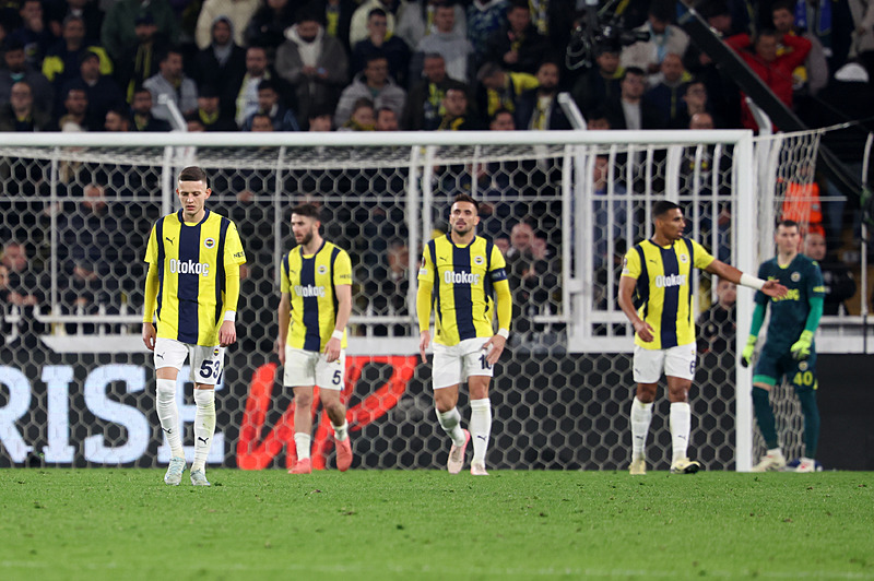 Fenerbahçe’den radikal kararlar! Yönetim harekete geçti