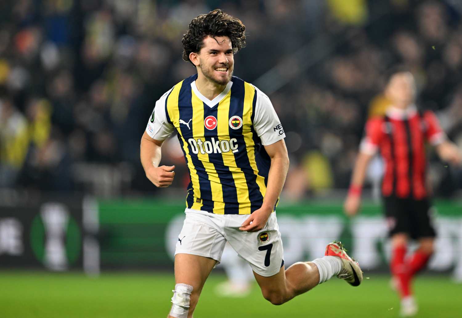 TRANSFER HABERİ | Fenerbahçe’den sol bek hamlesi! 4 aday var