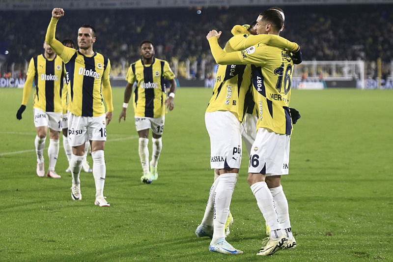 Fenerbahçe’den dev transfer! Arabistan’dan dünya yıldızı golcü geliyor