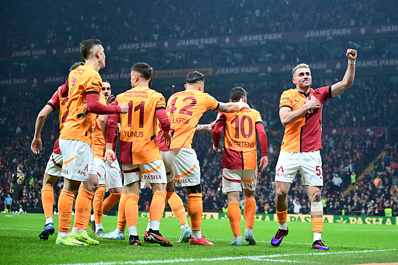 Kriz çıkardığı açıklanmıştı! Galatasaray Beşiktaş’ın eski yıldızını kadrosuna mı katıyor?