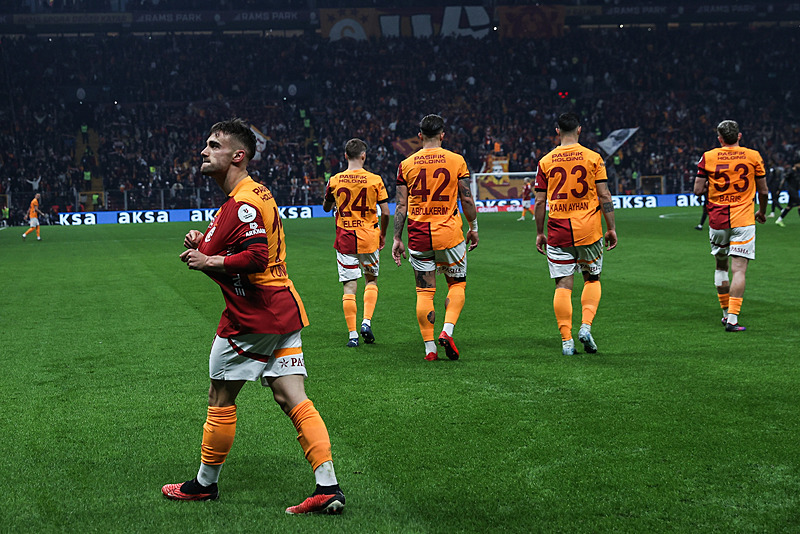 Kriz çıkardığı açıklanmıştı! Galatasaray Beşiktaş’ın eski yıldızını kadrosuna mı katıyor?