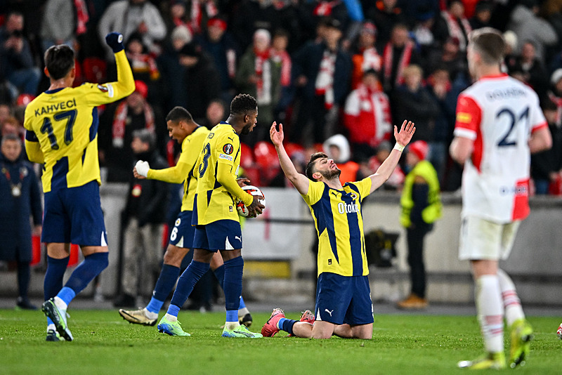 TRANSFER HABERİ | Benfica’dan Fenerbahçeli yıldıza yakın takip! Ödenecek rakam belli oldu