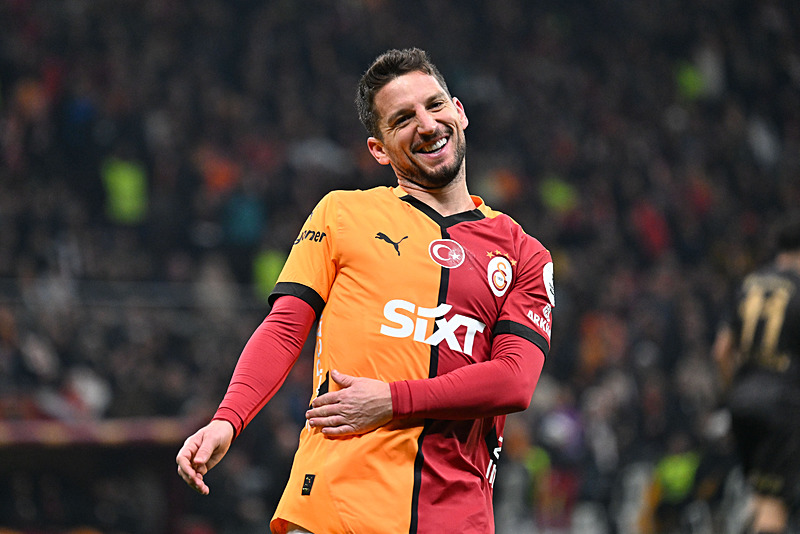 Galatasaray’dan flaş Mertens kararı!