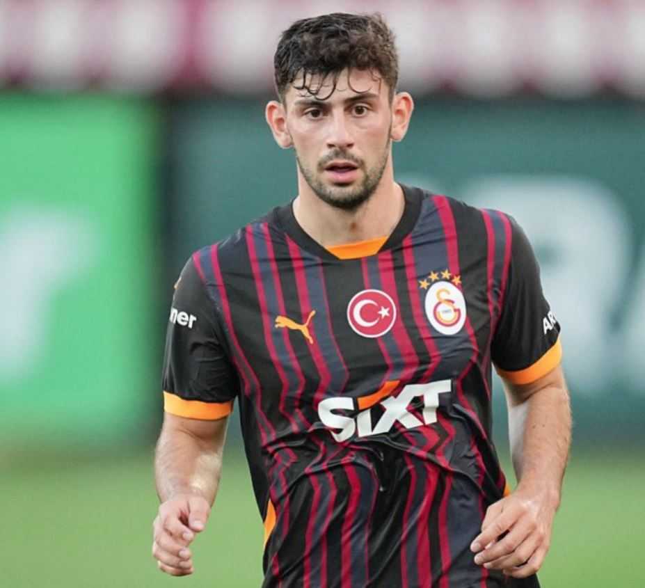 TRANSFER HABERİ: Galatasaray’da 5 ayrılık birden! Okan Buruk biletlerini kesti