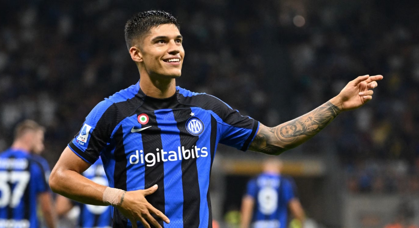 Galatasaray’a sürpriz teklif! Menajerler Inter’li yıldızı önerdi
